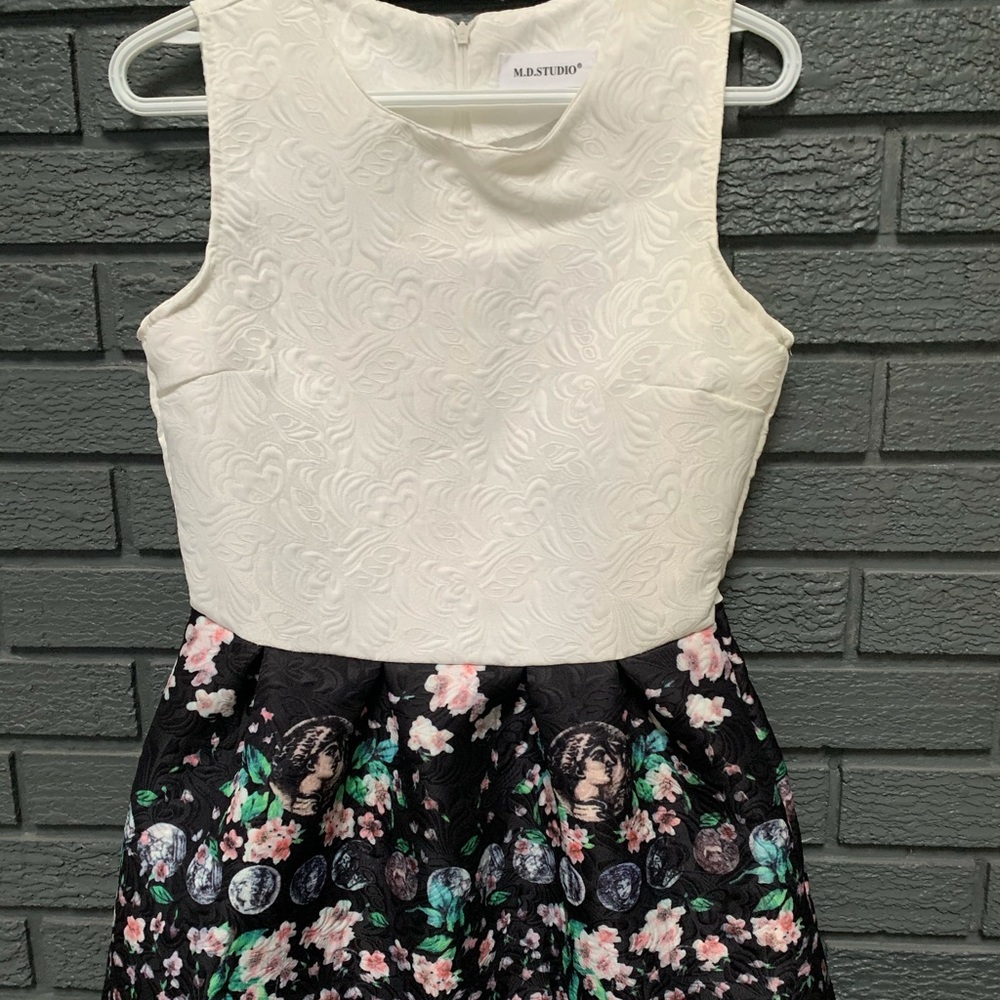 Sleeveless Dress